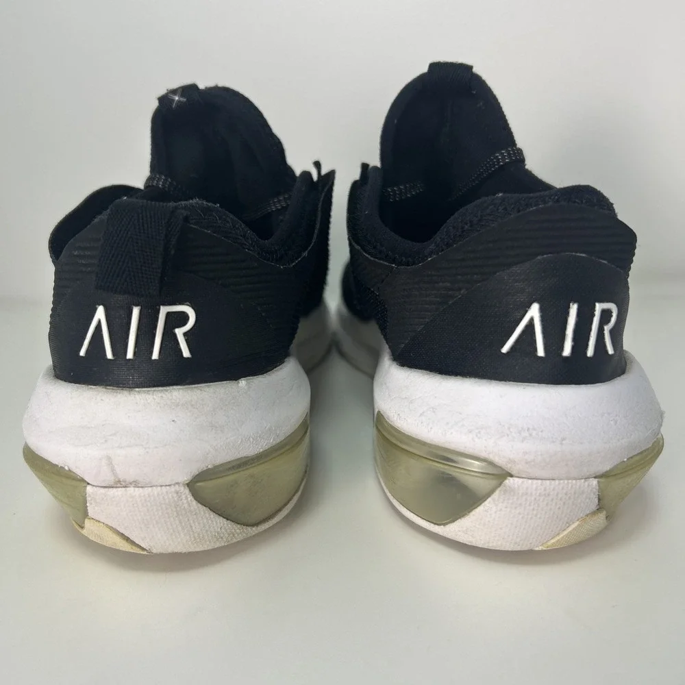 Nike Air Max Fly Running Shoes Men's Size 9, Black AT2506-002 Gold Swoosh‎
